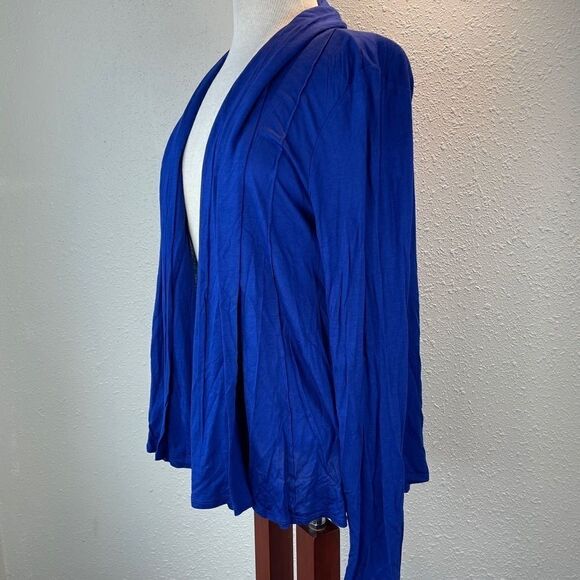 NWT Ellen Tracy Blue Blouse Top Size M - Picture 3 of 8